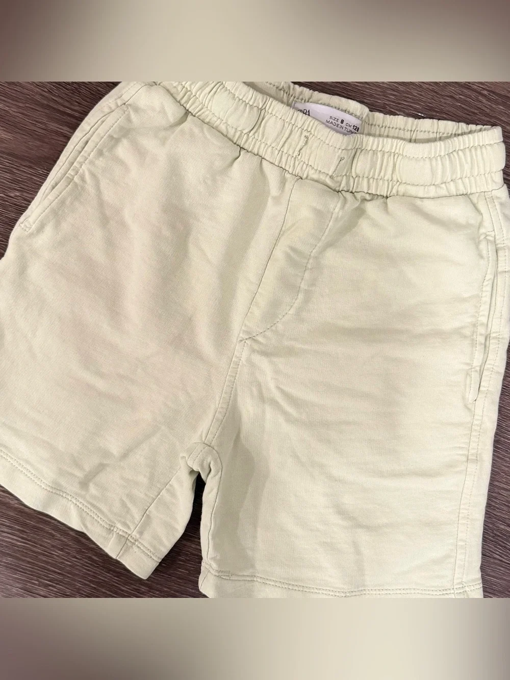 Zara Men's Light Cream Elastic-Waist Athletic Shorts